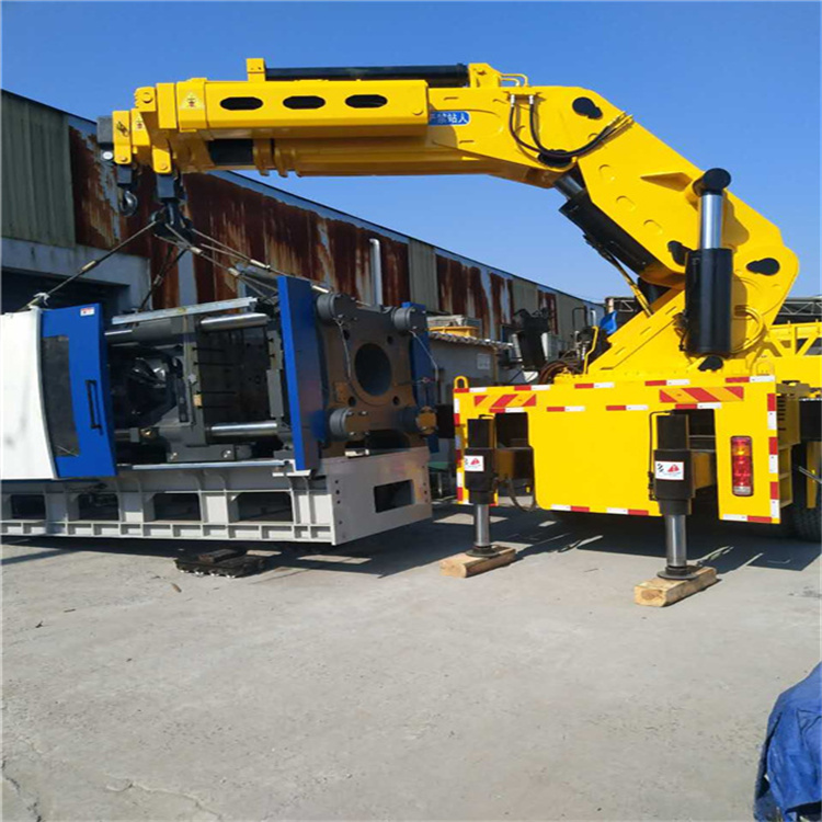 西塞山 大吨位折臂吊出租费用解析：一小时租赁多少钱