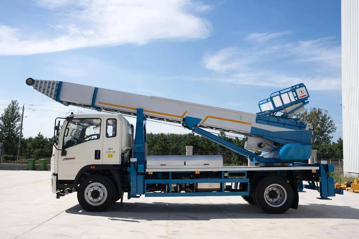 西塞山云梯上料车租赁费用