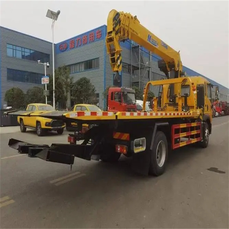 西塞山附近小随车吊出租电话，轻松解决搬运烦恼