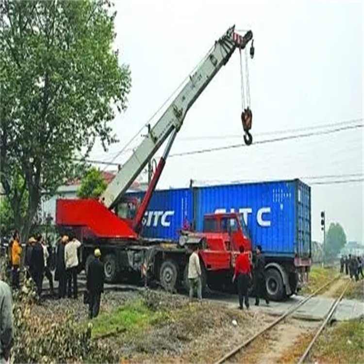 西塞山如何快速找到附近的吊车救援公司