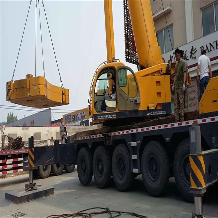 西塞山当地吊车出租|机器吊装|75吨|工厂搬迁服务